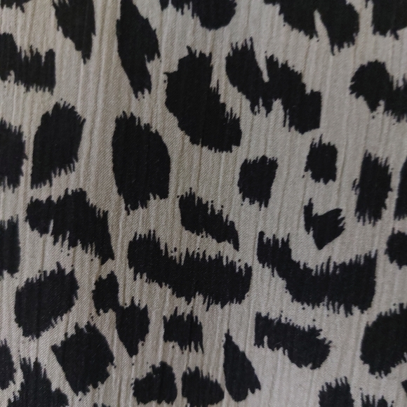 Nasty Gal Olive Green Animal Leopard Print Lightweight Flowy Trendy Mini Skirt - Picture 5 of 12